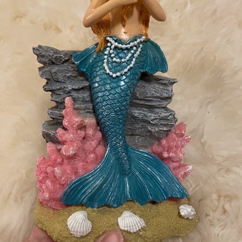 Top Fin Mermaid Statue - Picture 8 of 13